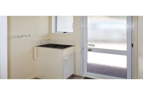 Photo of property in 55 Geraldine Crescent, Cloverlea, Palmerston North, 4412