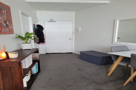 Photo of property in Hume House, 1/152 The Terrace, Wellington Central, Wellington, 6011