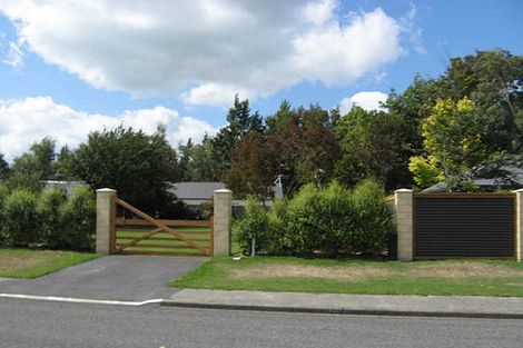 Photo of property in 5 Oakden Drive, Darfield, 7510