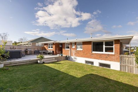Photo of property in 25 Short Street, Otumoetai, Tauranga, 3110