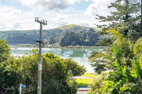 Photo of property in 2 Cliff Street, Pahi, Paparoa, 0571