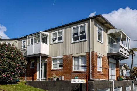Photo of property in 3/53 Young Street, New Plymouth, 4310