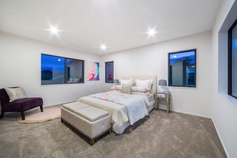 Photo of property in 13 Paitry Place, Swanson, Auckland, 0614