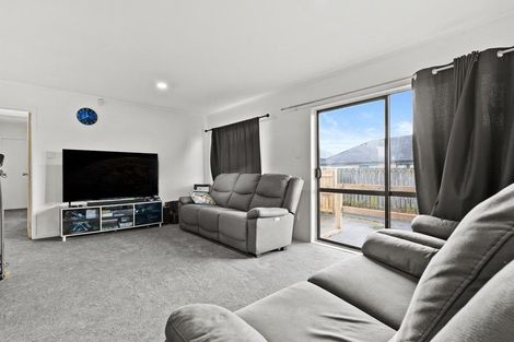 Photo of property in 1/20 Volta Place, Clendon Park, Auckland, 2103