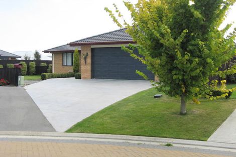 Photo of property in 7 Gainsborough Court, Rolleston, 7614