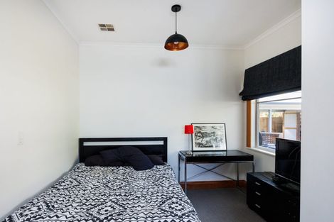 Photo of property in 15 Miro Street, Takaro, Palmerston North, 4410