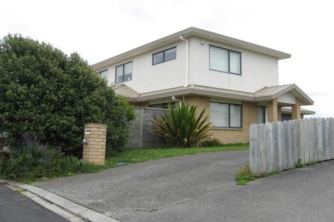 Photo of property in 14 Watervista Place, Mangere Bridge, Auckland, 2022