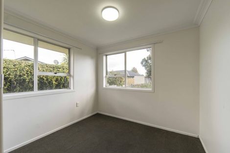 Photo of property in 142 Clarkin Road, Fairfield, Hamilton, 3214
