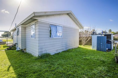 Photo of property in 3/10 Penion Drive, Flat Bush, Auckland, 2023