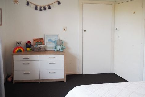 Photo of property in 12 Brabourne Street, Hillsborough, Christchurch, 8022