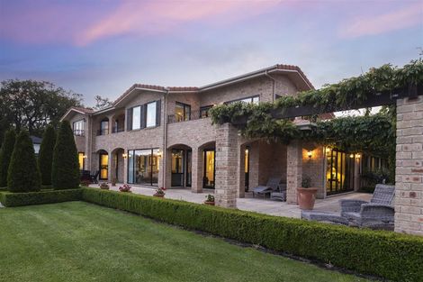 Photo of property in 17 Oakgrove Drive, Rangiora, 7400