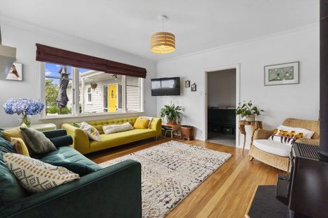 Photo of property in 1 Goldsborough Avenue, Raumati Beach, Paraparaumu, 5032