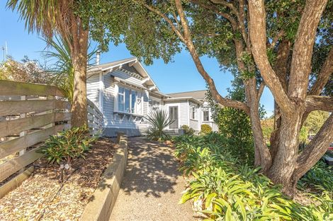 Photo of property in 97 Liverpool Street, College Estate, Whanganui, 4500
