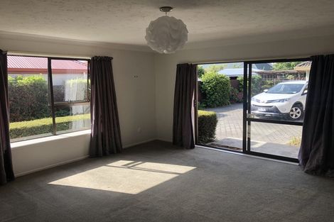 Photo of property in 1/38 Westgrove Avenue, Avonhead, Christchurch, 8042