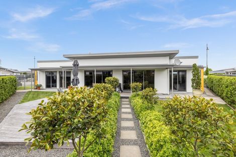 Photo of property in 1 Rotoiti Way, Poraiti, Napier, 4112