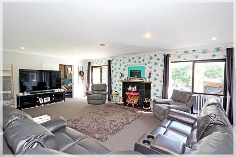 Photo of property in 39 Palmer Road, Foxton Beach, Foxton, 4891