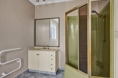 Photo of property in 58 Collins Street, Hawera, 4610