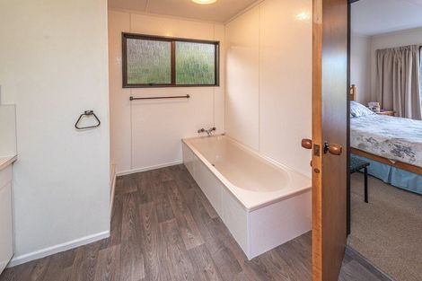 Photo of property in 46 Aiken Road, Saint Johns Hill, Whanganui, 4501