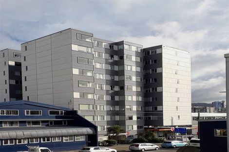 Photo of property in Cube Apartments, 7i/242 Taranaki Street, Mount Cook, Wellington, 6011