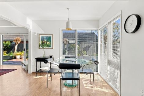 Photo of property in 76b Memorial Avenue, Ilam, Christchurch, 8053