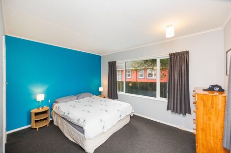 Photo of property in 2 Montgomery Street, Feilding, 4702