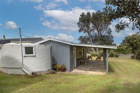 Photo of property in 5 Bayly Street, Baylys Beach, Dargaville, 0377