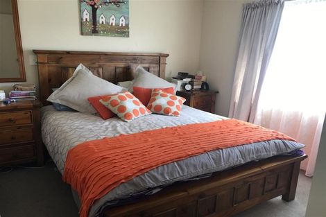 Photo of property in 12 Lickfold Lane, Pukete, Hamilton, 3200