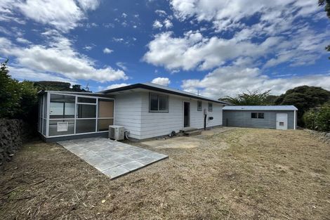 Photo of property in 20 Woolwich Close, Whitby, Porirua, 5024