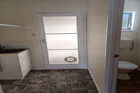 Photo of property in 16b Memorial Drive, Parahaki, Whangarei, 0112