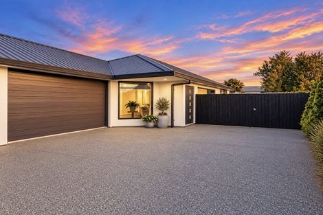 Photo of property in 68b Travis Road, Burwood, Christchurch, 8083
