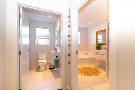 Photo of property in 27 Irwin Logan Drive, Mosgiel, 9024