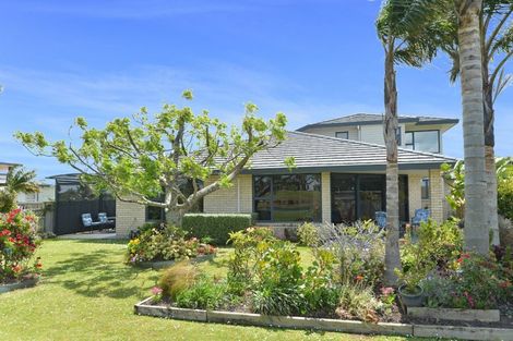 Photo of property in 19 Barbados Way, One Tree Point, 0118