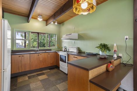 Photo of property in 14 Valley Road, Browns Bay, Auckland, 0630