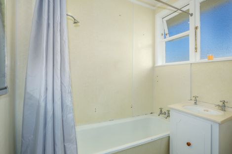 Photo of property in 268 Oxford Terrace, Avalon, Lower Hutt, 5011