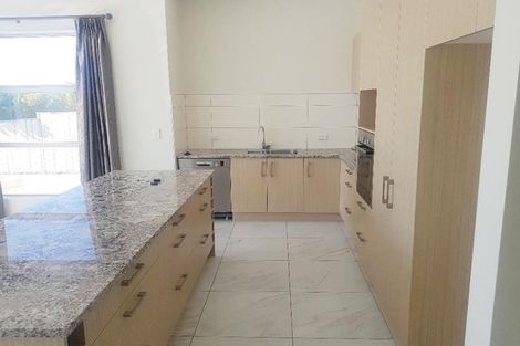 Photo of property in 12 Butler Stoney Crescent, Silverdale, 0932