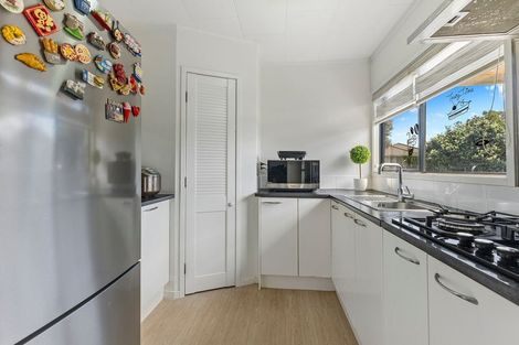Photo of property in 213 Mahia Road, Wattle Downs, Auckland, 2103