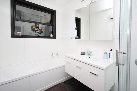 Photo of property in 20 Liemen Street, Otautau, 9610