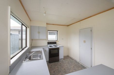 Photo of property in 42 Monckton Street, Feilding, 4702