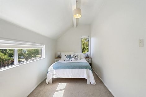 Photo of property in 107 Windermere Road, Papanui, Christchurch, 8053