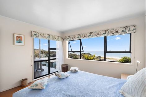 Photo of property in 12 Wairahi Road, Langs Beach, Waipu, 0582