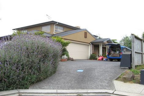 Photo of property in 18 Watervista Place, Mangere Bridge, Auckland, 2022