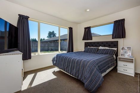 Photo of property in 56 Beach Road, North New Brighton, Christchurch, 8083