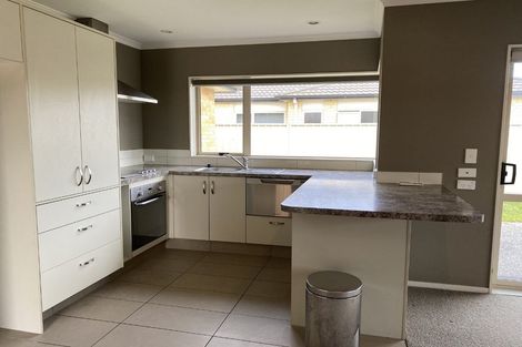 Photo of property in 7a Avondale Road, Taradale, Napier, 4112