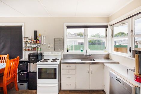 Photo of property in 582 Pioneer Highway, Highbury, Palmerston North, 4412