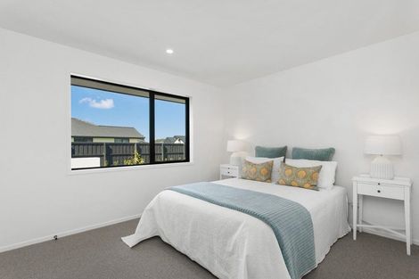 Photo of property in 6 Earl Way, Amberley, 7410