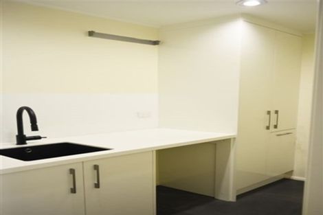 Photo of property in 9 Yacht Place, Bucklands Beach, Auckland, 2012