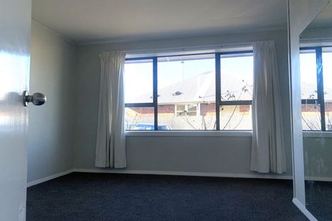 Photo of property in 11 Bevin Place, Bryndwr, Christchurch, 8053