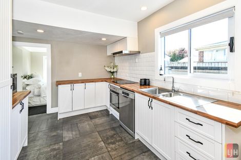 Photo of property in 1/140 Old Wairoa Road, Papakura, 2110