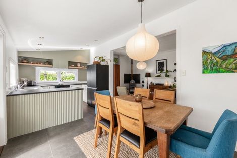 Photo of property in 58 Hampden Street, Picton, 7220