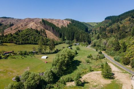 Photo of property in 538 Riwaka-sandy Bay Road, Kaiteriteri, Motueka, 7197